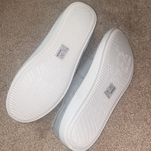 Blowfish slip on sneakers - Picture 3 of 3